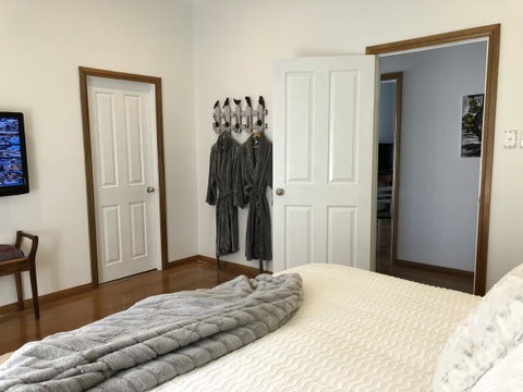 Jack\'s House 2 B&B In Mill Street - Accommodation Tasmania 5