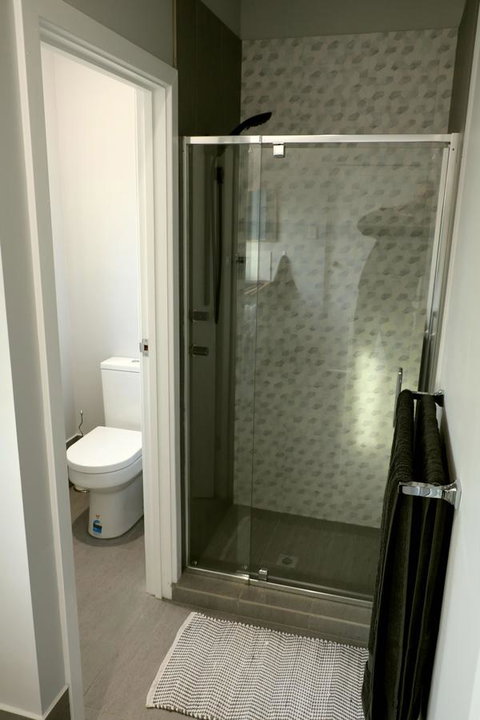 The Purple Door On Seaview - Accommodation Tasmania 11