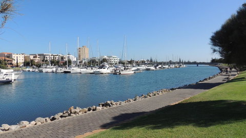 Glenelg - Marina Retreat - Accommodation Tasmania 2