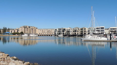 Glenelg - Marina Retreat - Accommodation Tasmania 5
