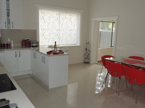 Glenelg - Marina Retreat - Accommodation Tasmania 10