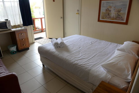 Ardeanal Motel - Accommodation Tasmania 17
