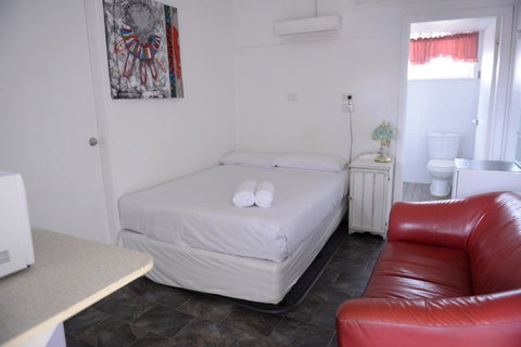 Ardeanal Motel - Accommodation Tasmania 26