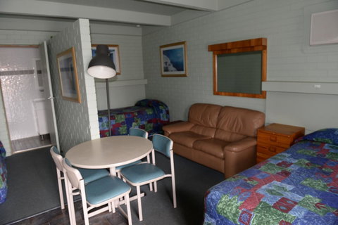 Ardeanal Motel - Accommodation Tasmania 42