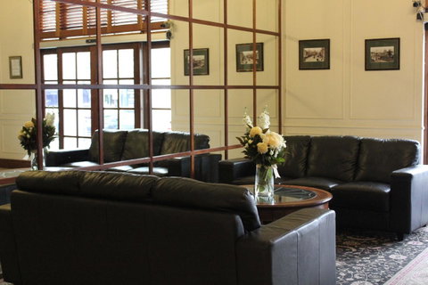 Adelaide Inn - Accommodation Tasmania 3