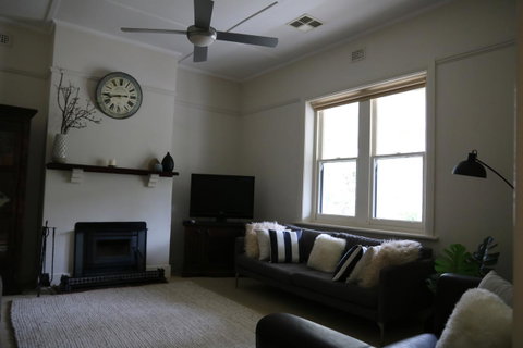 Merellaan - Accommodation Tasmania 16