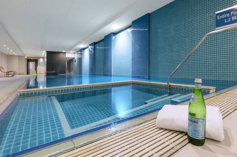 Oaks Glenelg Plaza Pier Suites - Accommodation Tasmania 9
