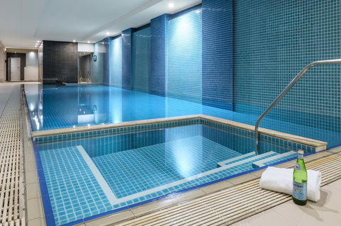 Oaks Glenelg Plaza Pier Suites - Accommodation Tasmania 10