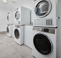 Charlestown Executive Apartments - Accommodation Tasmania