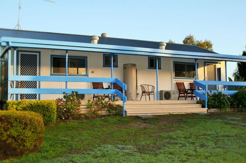 Baudin Beach Apartments - Accommodation Tasmania 3
