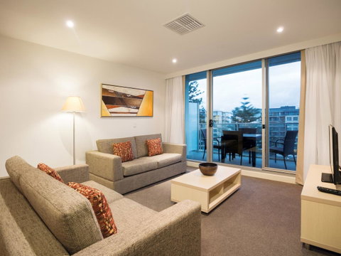 Oaks Glenelg Liberty Suites - Accommodation Tasmania 16