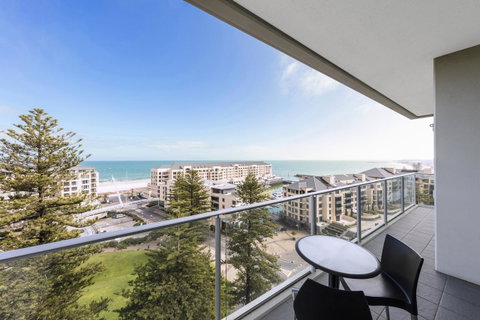 Oaks Glenelg Liberty Suites - Accommodation Tasmania 14