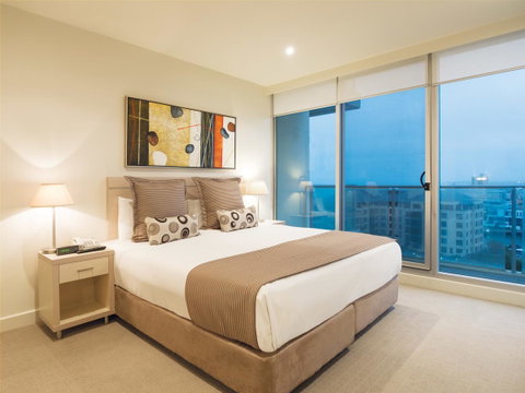 Oaks Glenelg Liberty Suites - Accommodation Tasmania 20