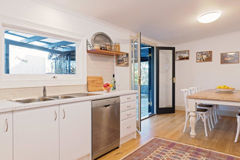 The Other House - Accommodation Tasmania 11
