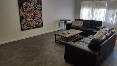 Aart Apartments - Accommodation Tasmania 9