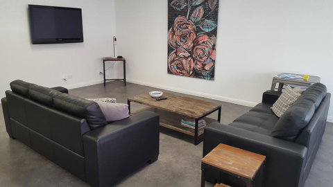 Aart Apartments - Accommodation Tasmania 8