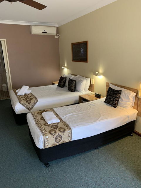 Cumberland Motor Inn - Accommodation Tasmania 9