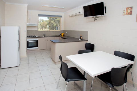 Discovery Parks - Lake Bonney - Accommodation Tasmania 12