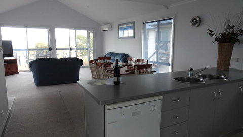 Kangaroo Island Bayview Villas - Accommodation Tasmania 13