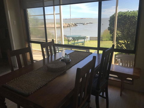 Hydeaway Bay - Own Private Bay + Kayaks - Accommodation Tasmania 13