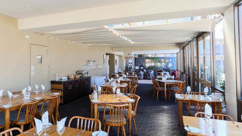 Bay Motel Hotel - Accommodation Tasmania 9