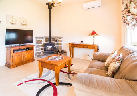 Barossa Vineyard Cottages - Accommodation Tasmania 34