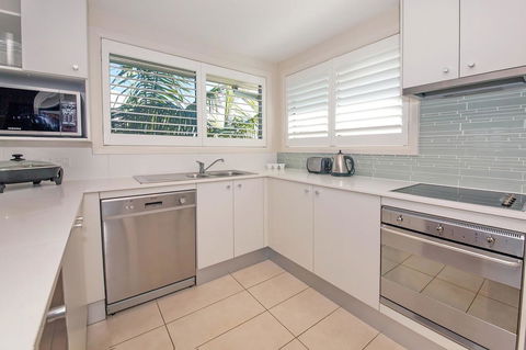 Pacific Blue 278-265 Sandy Pt Rd- Dual Key Access, Wifi, Linen And Air Conditioning - Accommodation Tasmania 8