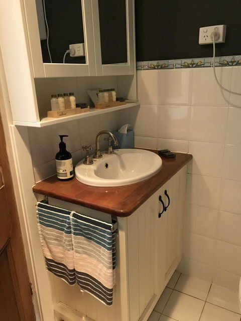 Kit Kat Cottage - Heritage Accommodation Burra - Accommodation Tasmania 28