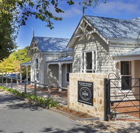Grandview Homes Accommodation - The Adelaide - Accommodation Tasmania