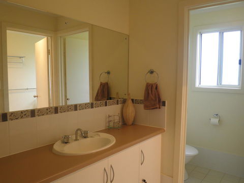 The Haven - Island Beach - Accommodation Tasmania 13