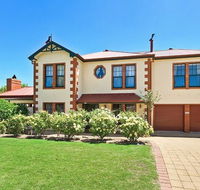 Wine and Roses Bed and Breakfast - Accommodation Tasmania