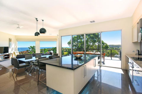 Lavina Luxury Beach House - Accommodation Tasmania 8