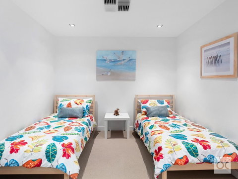 Breeze Beachfront Apartment - Accommodation Tasmania 28