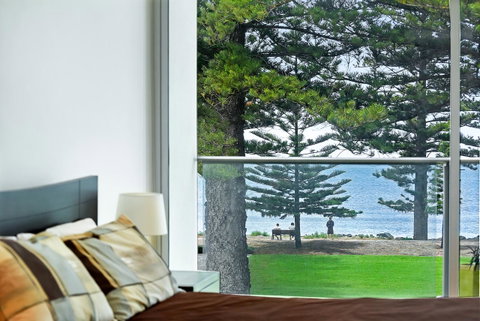 Breeze Beachfront Apartment - Accommodation Tasmania 11