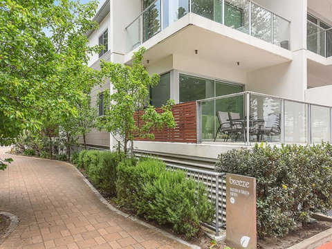 Breeze Beachfront Apartment - Accommodation Tasmania 41
