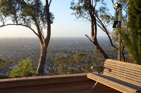 Kingsview Belair, Apartment Grand Views Of Adelaide - Accommodation Tasmania 7