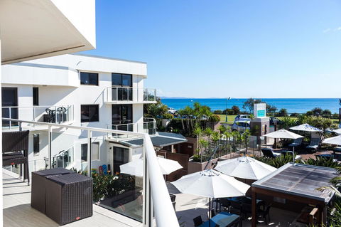 Bayview Beachfront Apartments, In Town Right On The Beach - Accommodation Tasmania 15