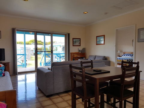 Marion Bay Holiday Villas - Accommodation Tasmania 15