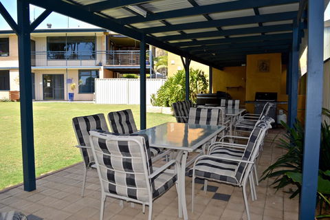 Longbeach Apartments - Accommodation Tasmania 4