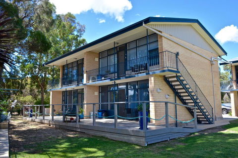 Longbeach Apartments - Accommodation Tasmania 0