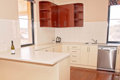 Whyalla Playford Apartments - Accommodation Tasmania 5