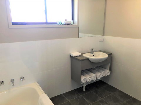 Bathurst Motor Inn - Accommodation Tasmania 15