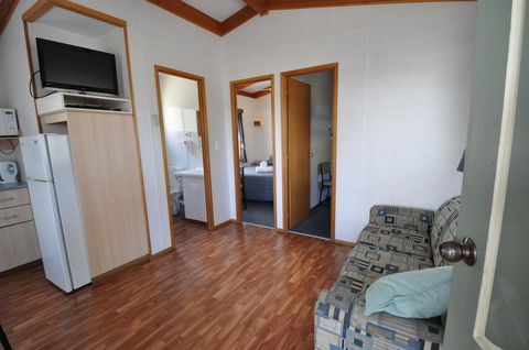Beachside Holiday Park - Accommodation Tasmania 8