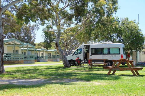 Beachside Holiday Park - Accommodation Tasmania 2