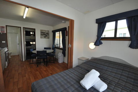 Beachside Holiday Park - Accommodation Tasmania 11