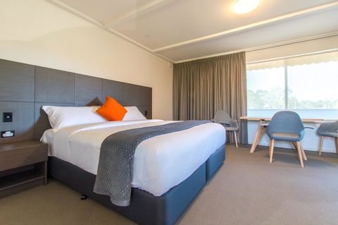 Mick O\'Sheas - Accommodation Tasmania 0