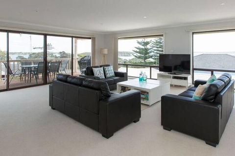 Bimbadeen - Accommodation Tasmania 2