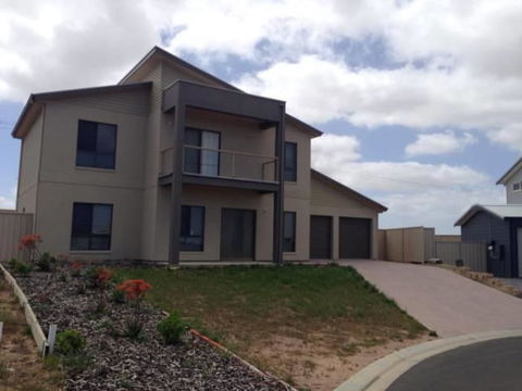 Relax On Par - Accommodation Tasmania 0