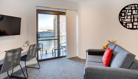 Limani Motel - Accommodation Tasmania 15