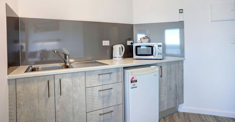 Limani Motel - Accommodation Tasmania 29